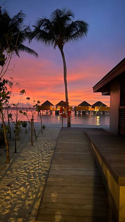 Außenansicht Veligandu Maldives Resort Island