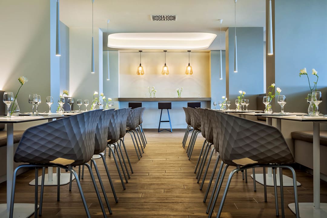 Restaurant Ammon Zeus Luxury Beach Hotel