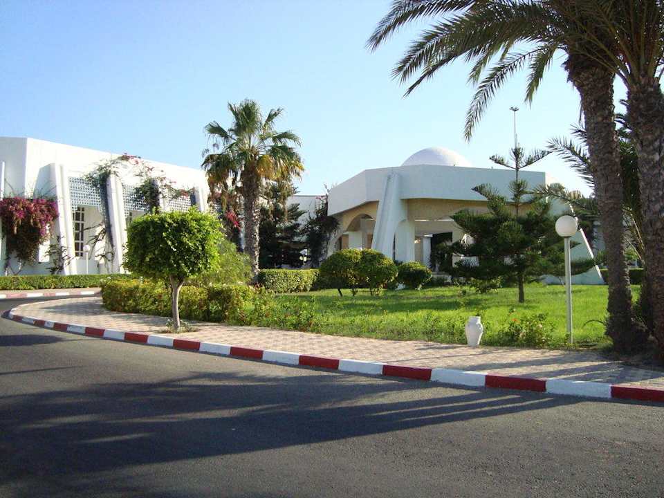 vor dem Hotel Hotel El Mouradi Djerba Menzel
