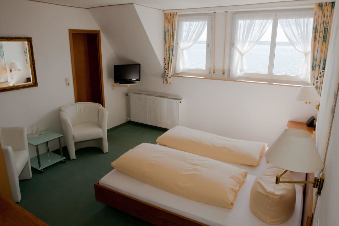 Zimmer 8 Hotel Landhaus Messmer