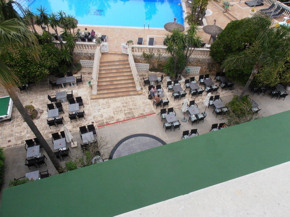 Blick aus dem 4 Stock  Bahía de Alcúdia Hotel & Spa