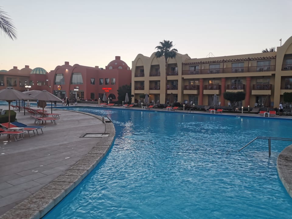 Pool Titanic Beach Spa & Aqua Park