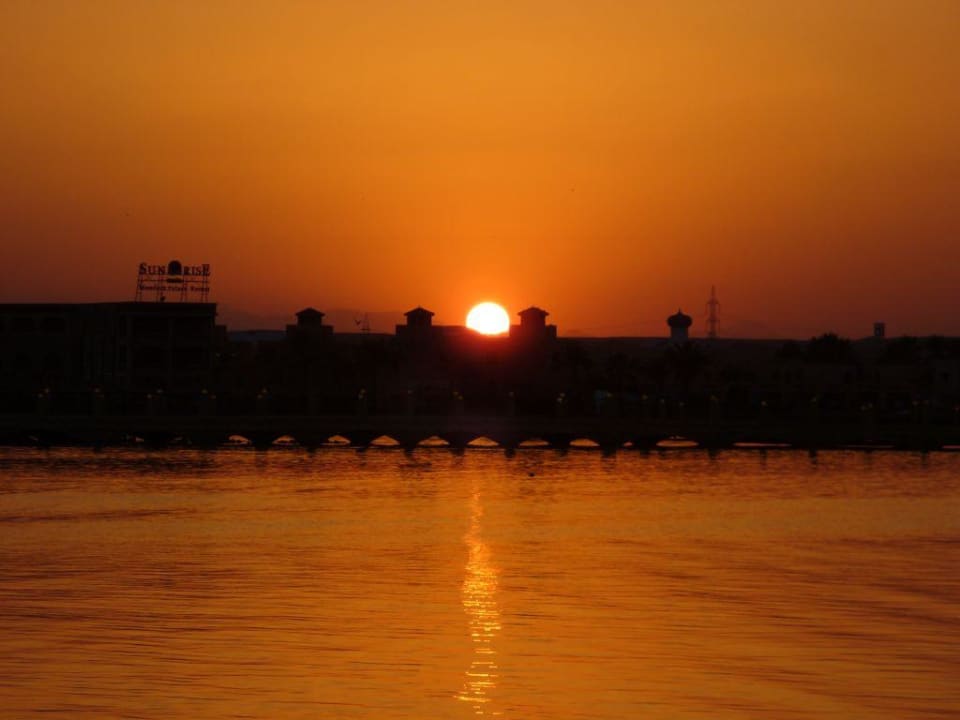 Sonnenuntergang Pickalbatros Dana Beach Resort - Hurghada