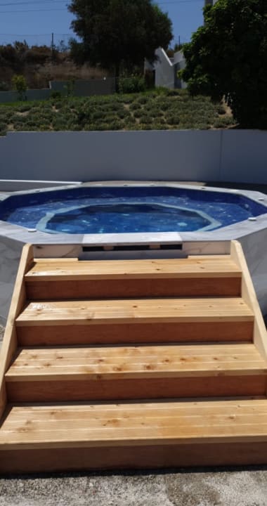 Pool Harmony Crest Resort & Spa