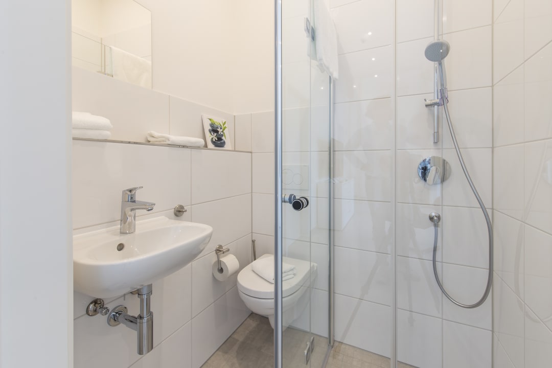 Zimmer Apartment Vis-Ahr-Vis