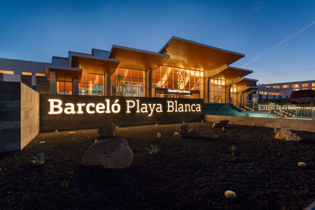 Außenansicht Barceló Playa Blanca Royal Level (Adults Only)