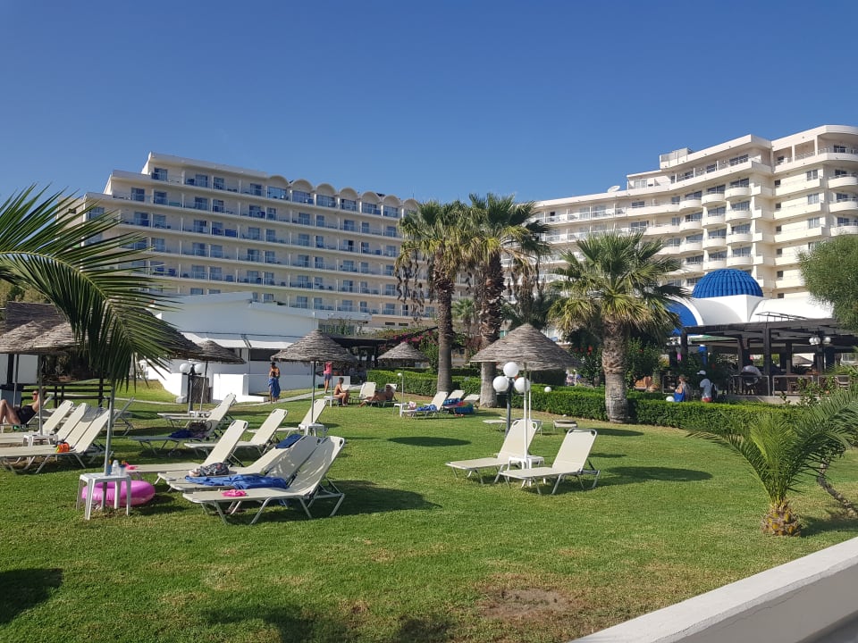 Gartenanlage Pegasos Deluxe Beach Hotel