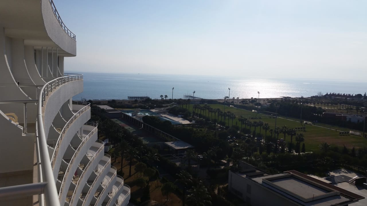 Einfach Klasse. 9. Etage  Hotel Miracle Resort