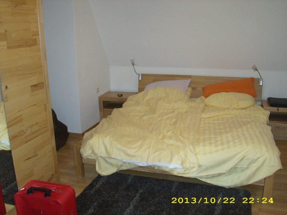 Schlafzimmer 2 Tropical Islands Resort