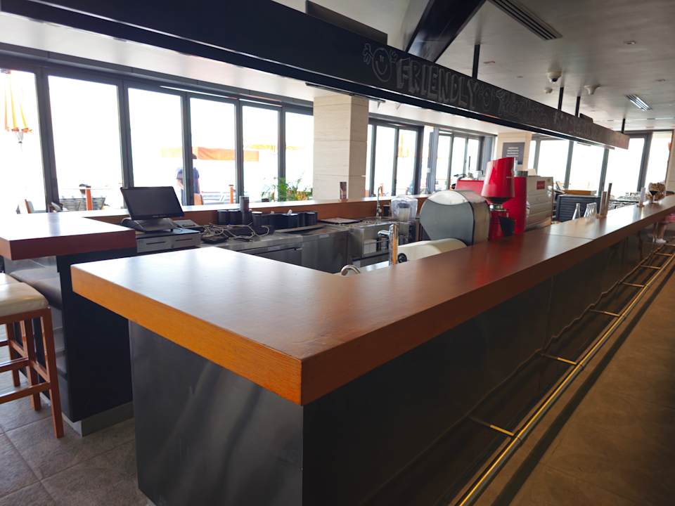 Pool Canopy by Hilton Dubai Al Seef