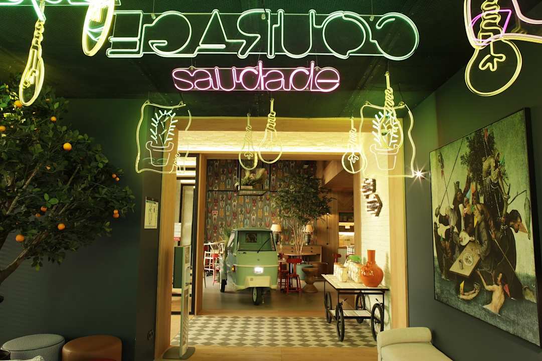 Gastro Se Catedral Hotel Porto, Tapestry Collection By Hilton