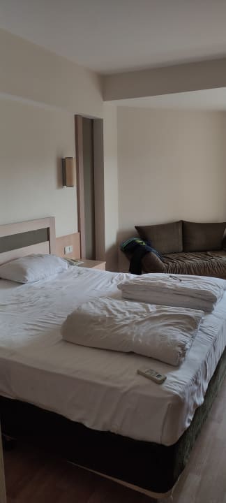 Zimmer Side Breeze Hotel