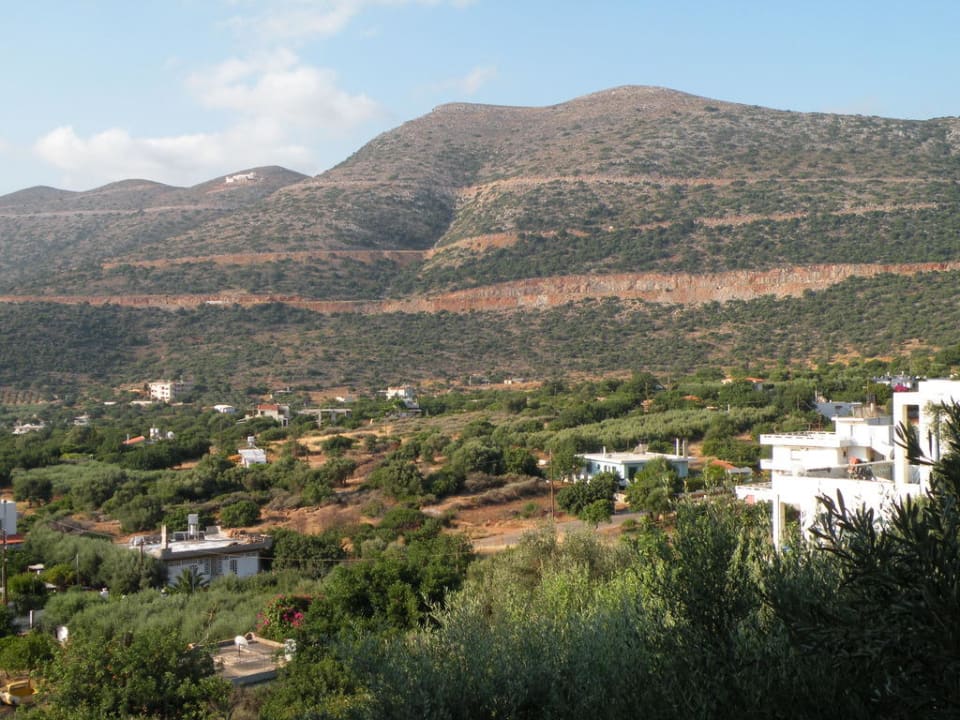 Widok z balkonu Hotel Heliotrope