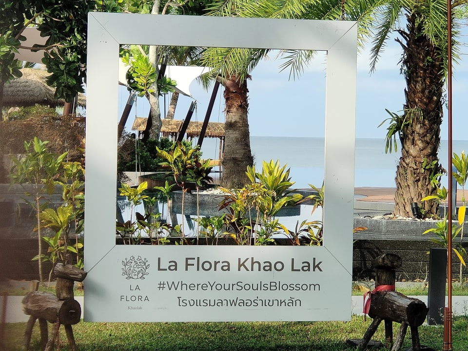 Gartenanlage La Flora Khao Lak