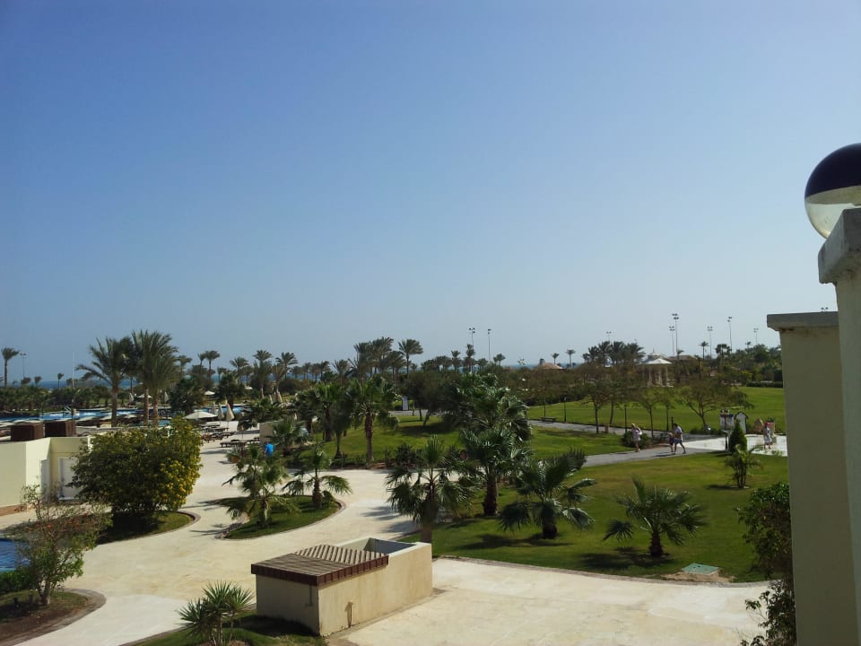 Gartenanlage Steigenberger ALDAU Beach Hotel