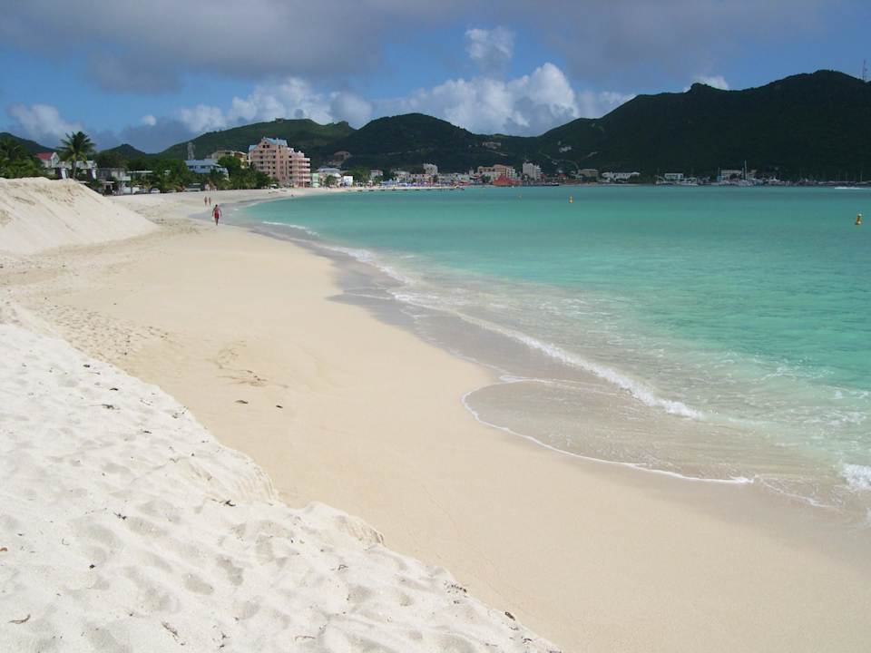 Sonesta mit Philpsburg in ca 1-2 km Sonesta Great Bay Beach Resort, Casino & Spa