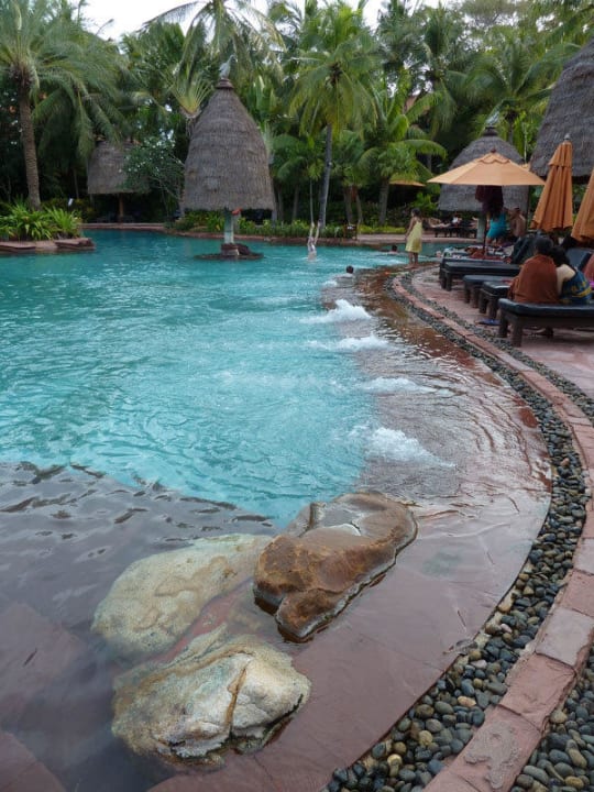 Am Pool Anantara Hua Hin Resort