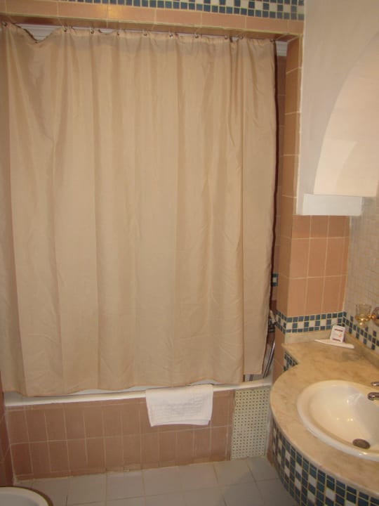 Dusche Hotel Le Tazarkount