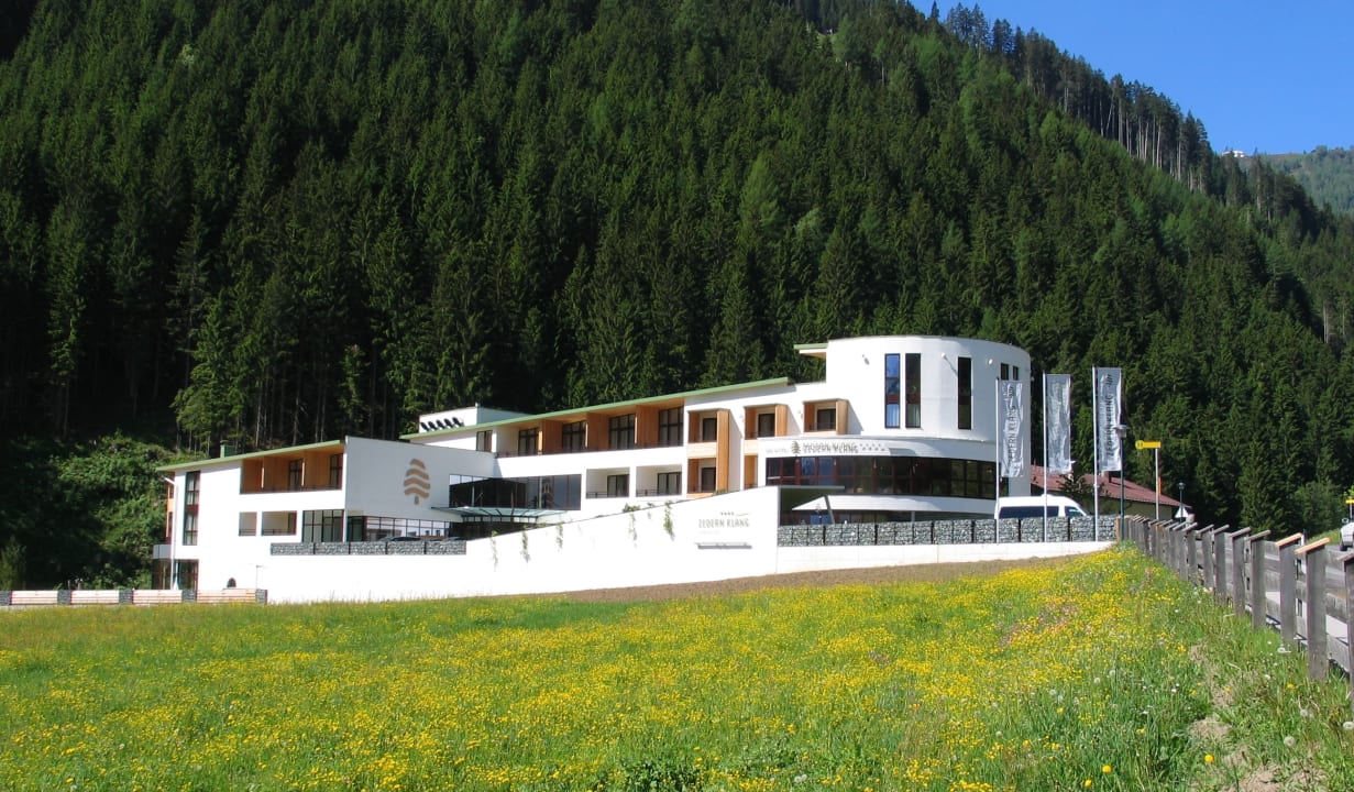 Außenansicht Spa Hotel Zedern Klang