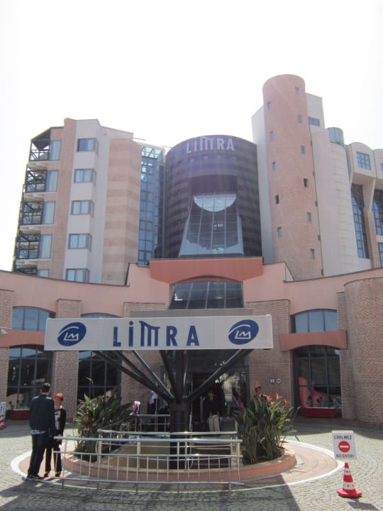 Eingang Limak Limra Hotel & Resort
