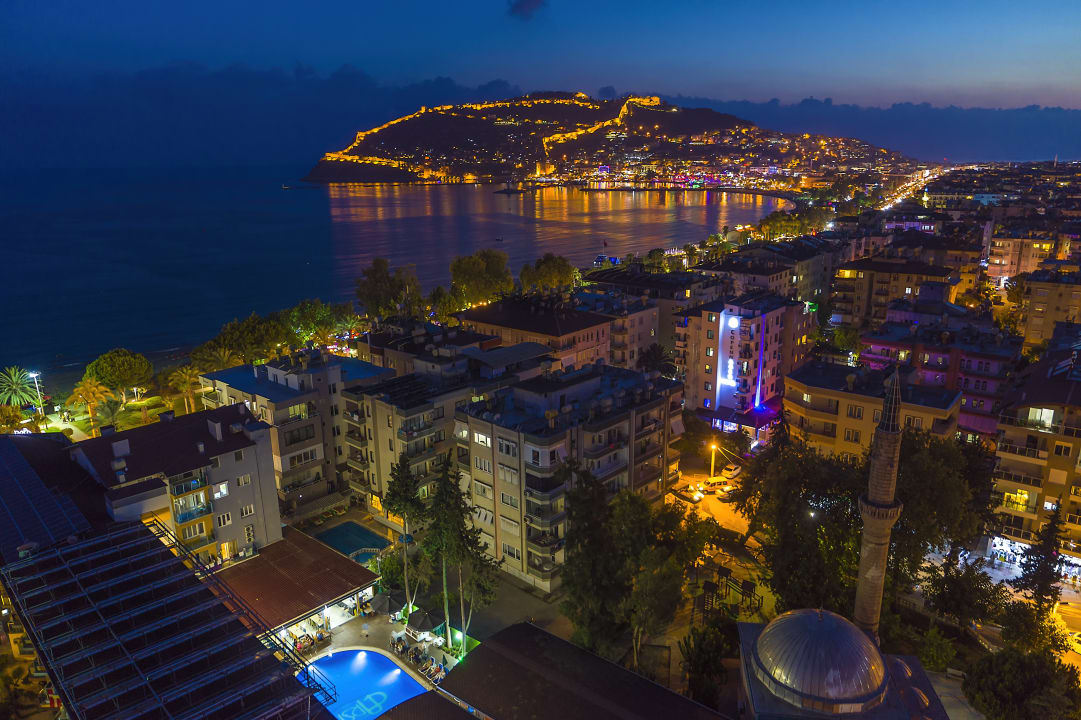 Ausblick Arsi Enfi City Beach Hotel