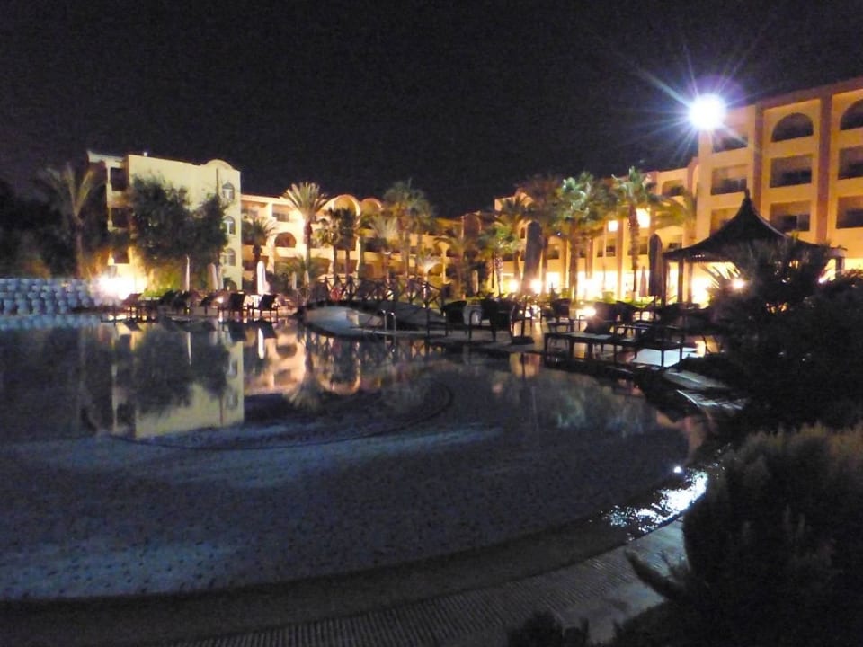 Am Abend Hotel Paradis Palace