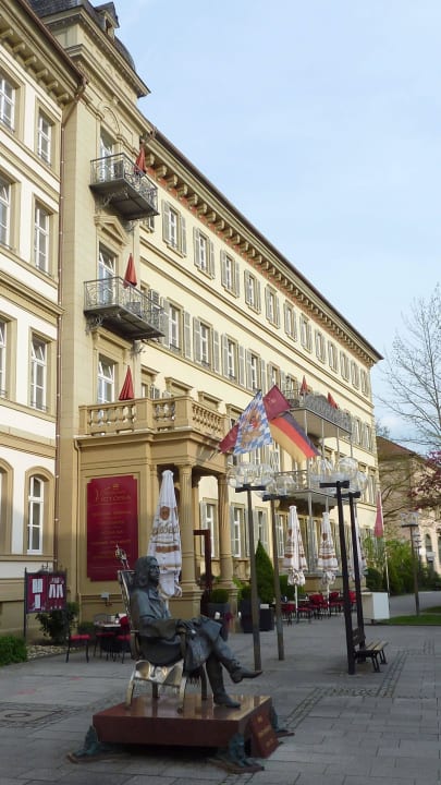 Hauptfront Hotel Kaiserhof Victoria