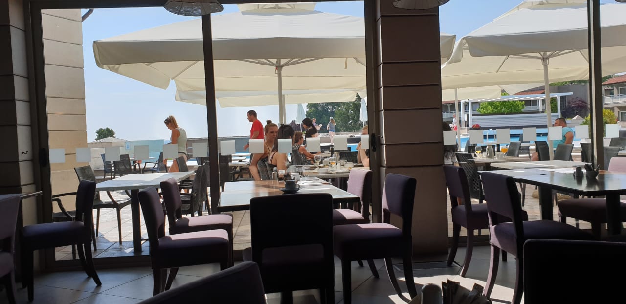 Gastro Hotel Dion Palace Resort and Spa