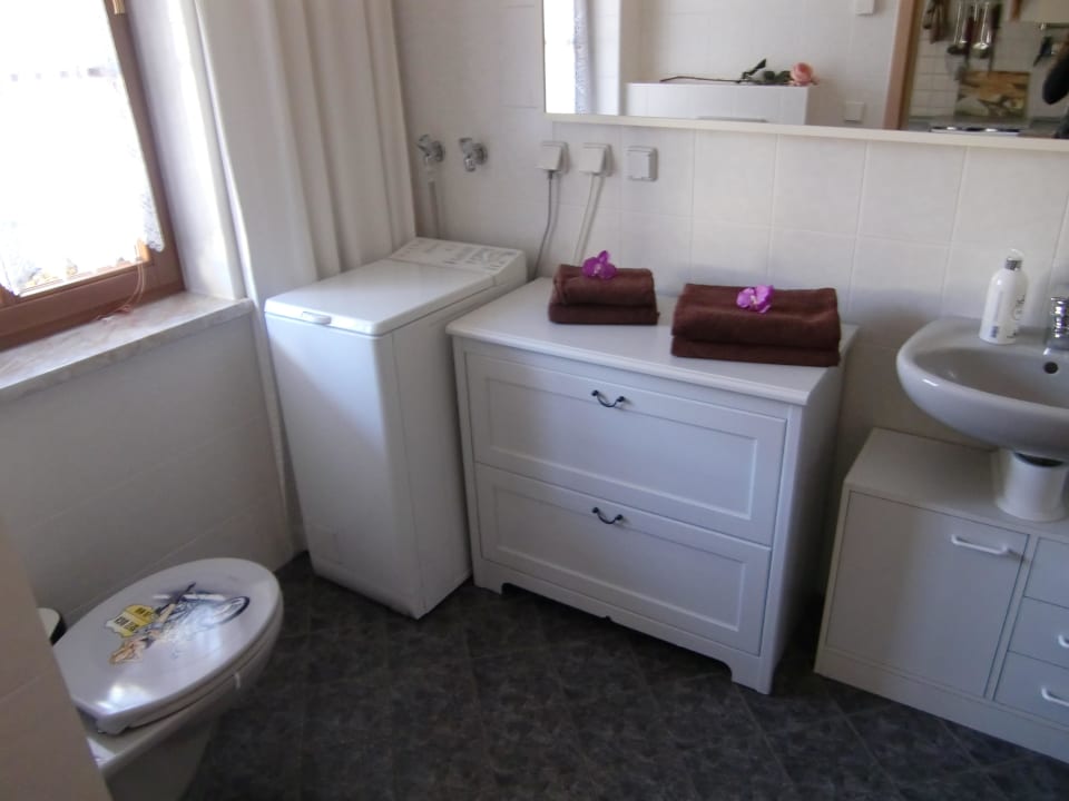 Badezimmer Spa-Wellness-Lounge Feriensuite Bali-Lounge