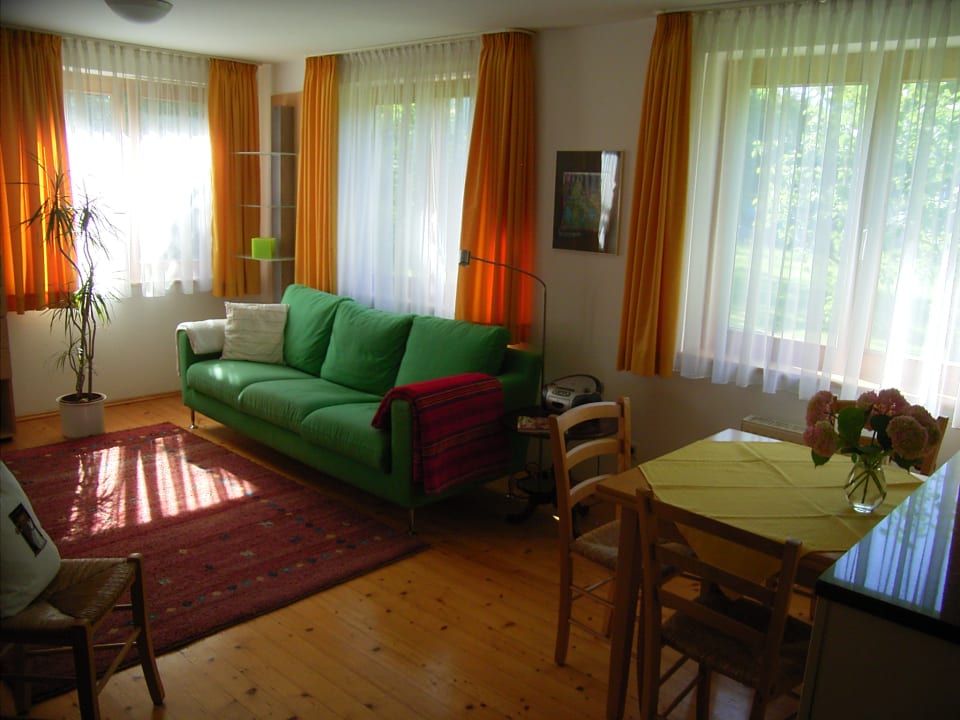 Zimmer Apartment Denk