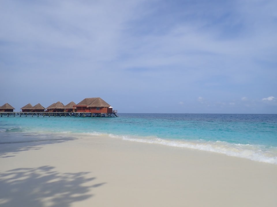 Strand Mirihi Island Resort