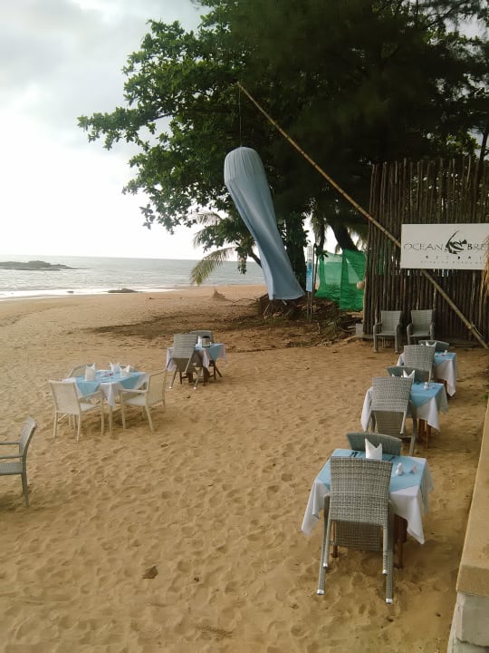 Essen am Strand Ocean Breeze Resort
