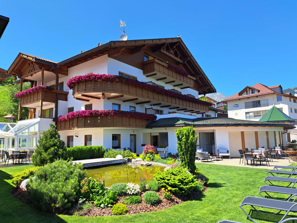 Außenansicht Hotel Schönblick