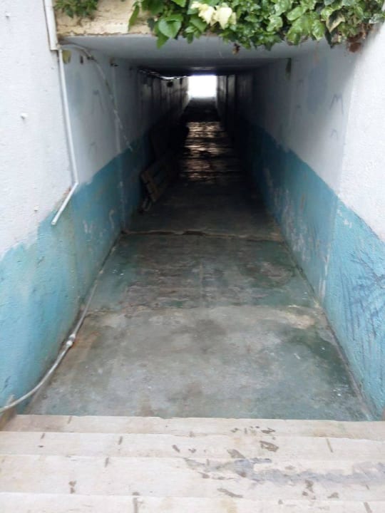 Tunnel zum Strand Hotel Ideal Beach