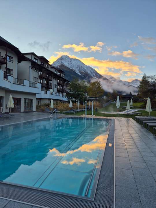 Pool ROBINSON AMADÉ