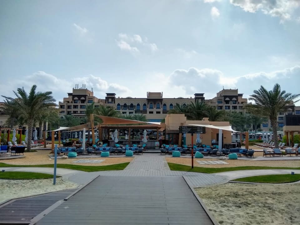 Außenansicht Saadiyat Rotana Resort &  Villas