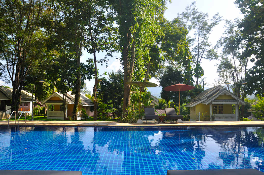 Pool Monoceros Resort