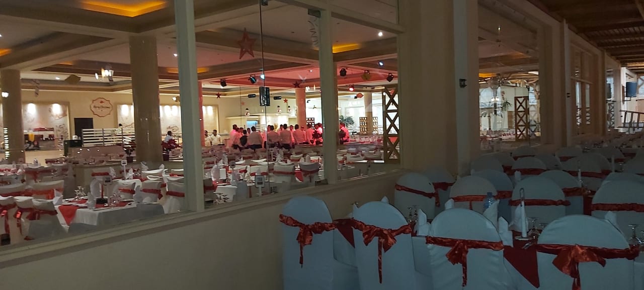 Gastro Three Corners Sea Beach Resort