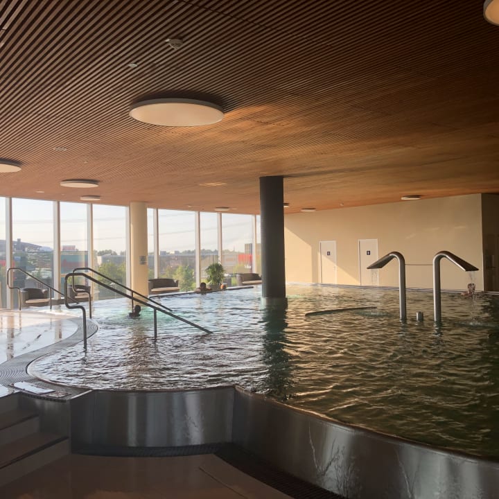 Pool Four Points by Sheraton Panoramahaus Dornbirn