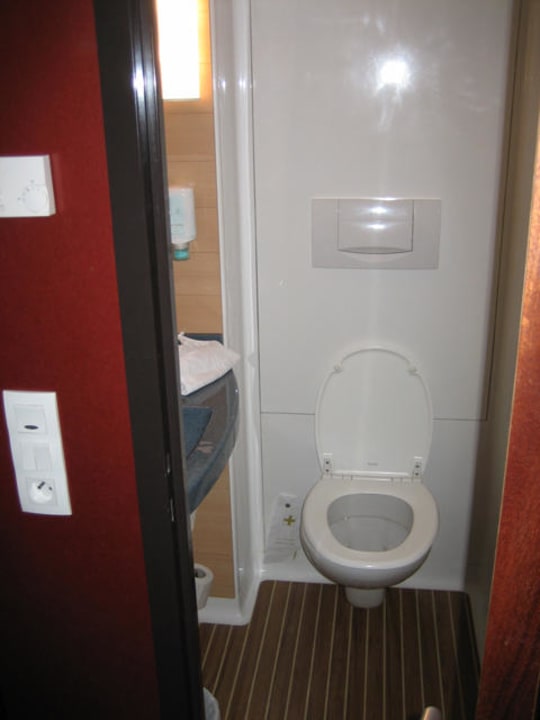 WC Hotel Suite Novotel Nancy Centre