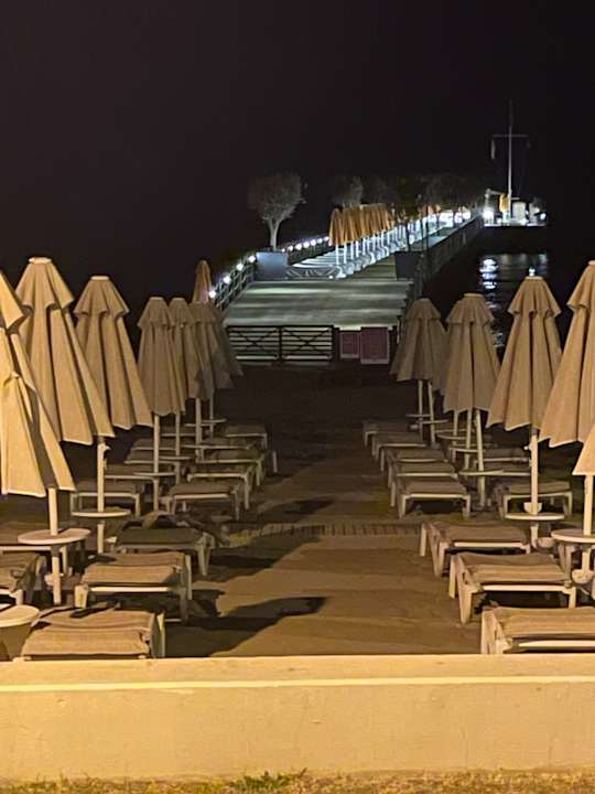 Strand Arum Barut Collection