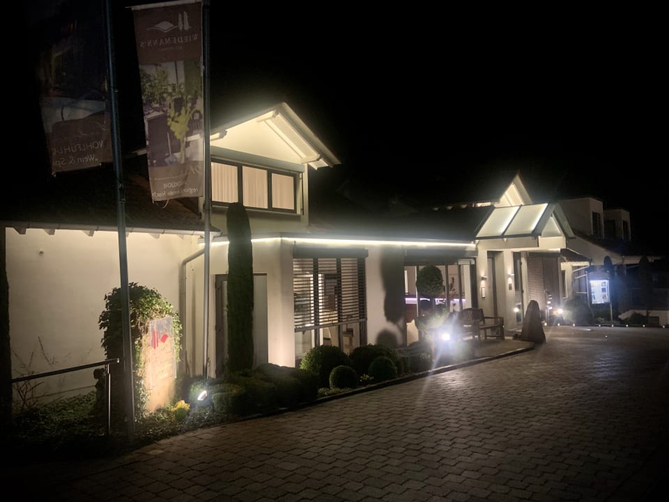 Außenansicht Wiedemann's Weinhotel