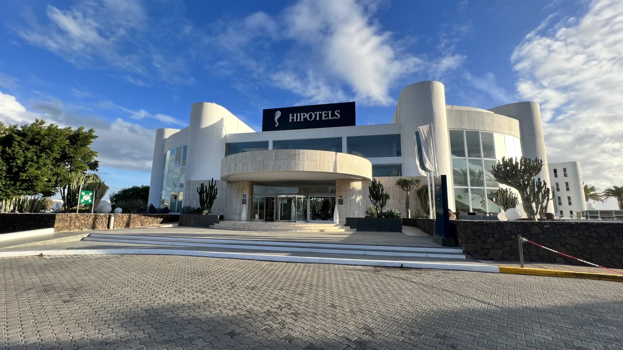 Außenansicht Hipotels La Geria