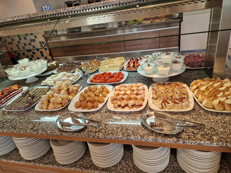 Gastro Hotel Sineva Beach