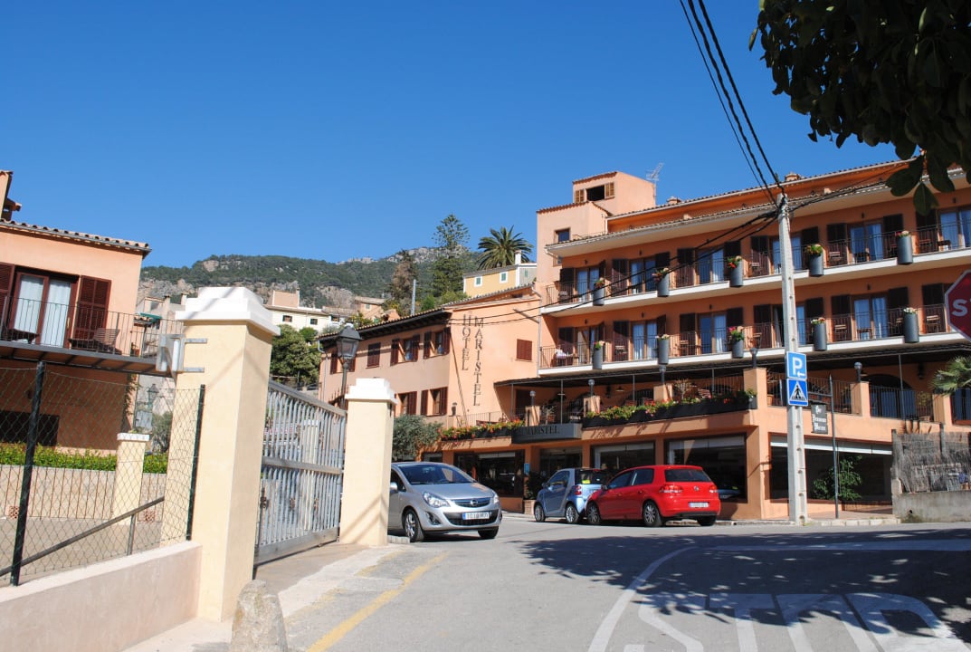 Das Hotel von außen Hotel Maristel