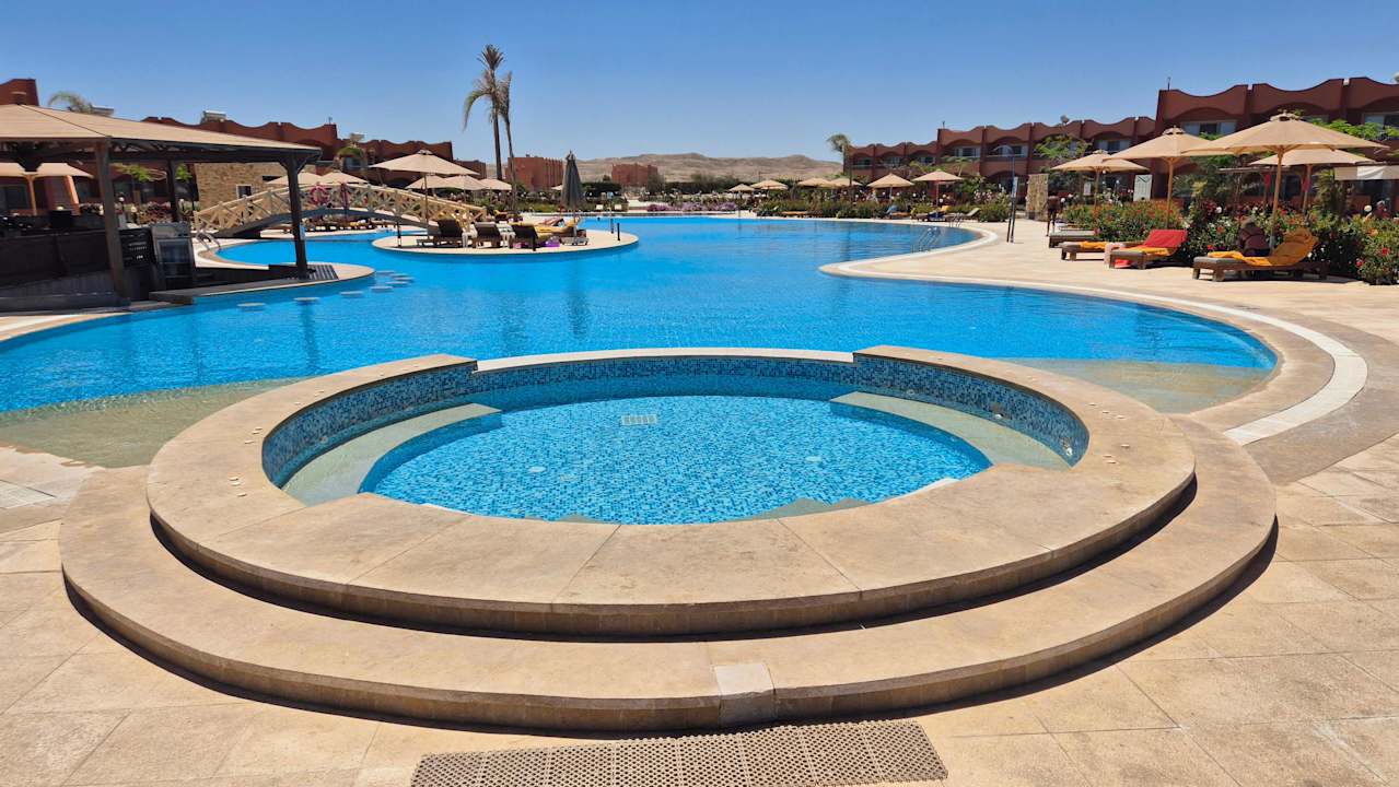 Pool Three Corners Happy Life Beach Resort