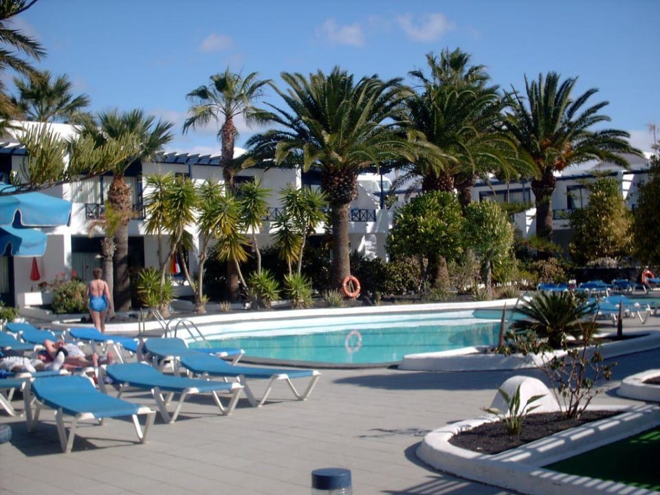 Garte- und Poolansicht Bungalows & Appartements Playamar