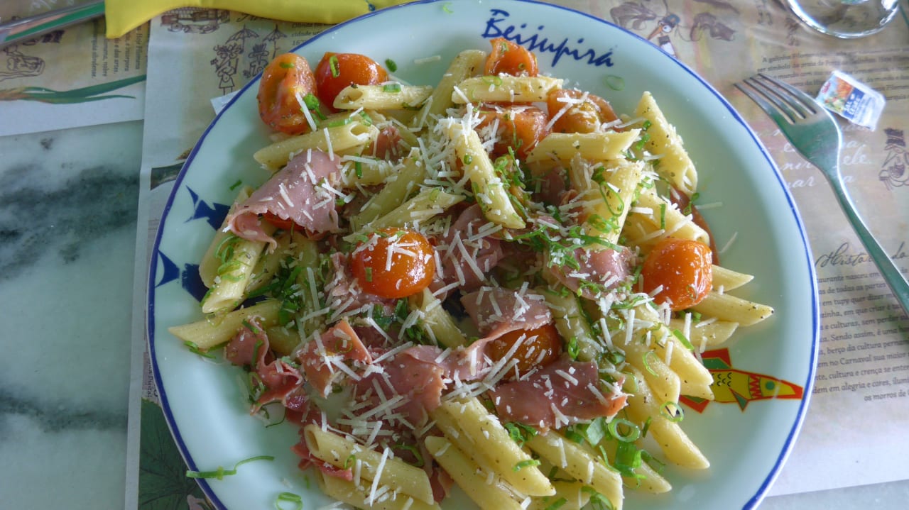 Essen im Restaurant Beijupira Hotel Pousada do Amparo