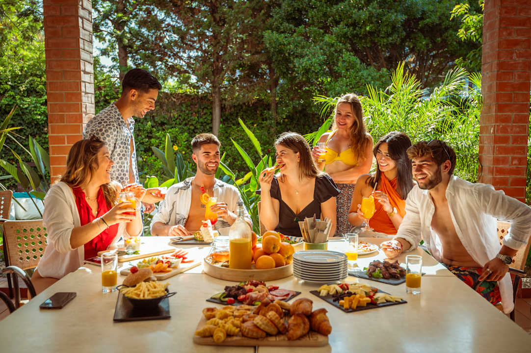 Gastro Topázio Vibe Beach Hotel & Apartments