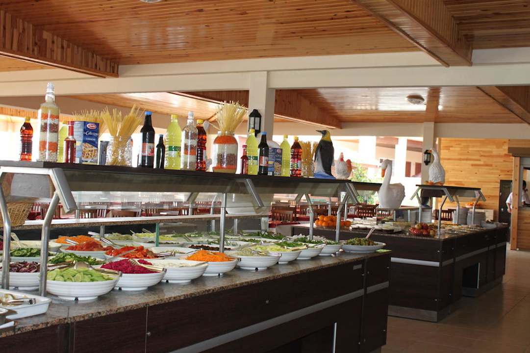 Speisesaal Hotel Sirma